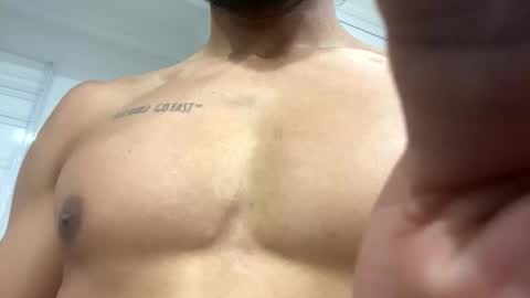 Snapshot of bulaboy27 chatting on 16, 1, 2025 meaty man online show from 16, 1, 2025