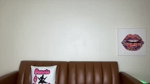 BUNNIE and THE DUDE TheLebowskis online show from 14, 1, 2025