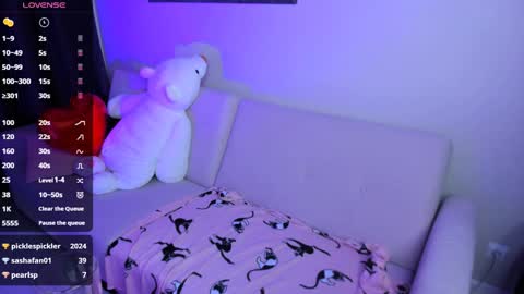 Sasha  online show from 4, 2, 2025