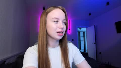 Snapshot of bunny_shinel chatting on 5, 6, 2026 Mary online show from 5, 6, 2026