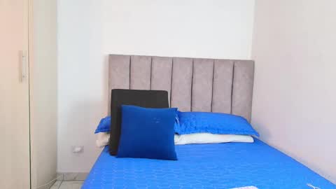 Snapshot of bunny_swtt chatting on 23, 12, 2024 Carolina online show from 23, 12, 2024