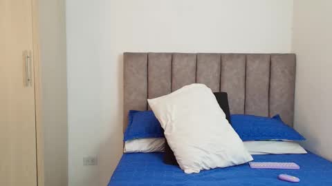 Snapshot of bunny_swtt chatting on 27, 2, 2025 Carolina online show from 27, 2, 2025