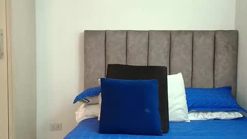 Snapshot of bunny_swtt chatting on 6, 11, 2025 Carolina online show from 6, 11, 2025