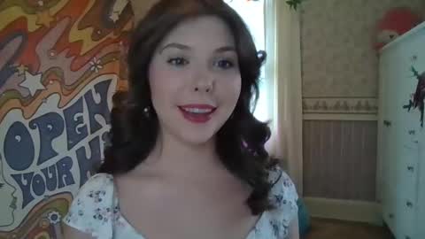 Snapshot of bunnyabigail chatting on 9, 12, 2024 Abigail Grace online show from 9, 12, 2024