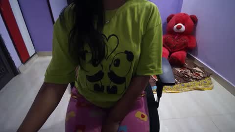 bunnycolbyy online show from 17, 1, 2025