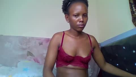 bunnydiva_ online show from 19, 10, 2025