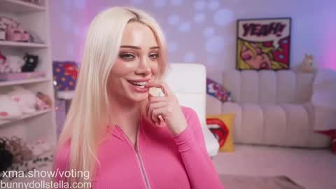 Snapshot of bunnydollstella chatting on 7, 5, 2026 Stella online show from 7, 5, 2026
