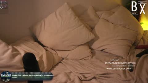 Stephanie   Next stream TUESDAY   6pm  PDT online show from 24, 1, 2025