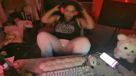 Snapshot of bunnyslittlecum chatting on 18, 12, 2025 Bunnygirl Onyx online show from 18, 12, 2025