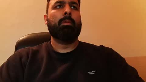 Hairy Arabian online show from 13, 1, 2025