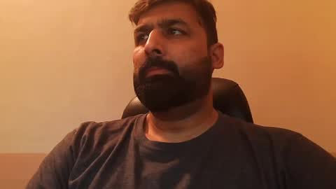 Hairy Arabian online show from 20, 1, 2025