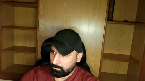 Hairy Arabian online show from 16, 9, 2025