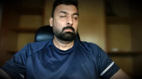 Hairy Arabian online show from 27, 9, 2025