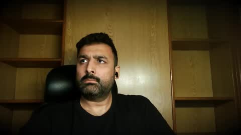 Hairy Arabian online show from 12, 11, 2025