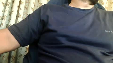 Hairy Arabian online show from 21, 4, 2026