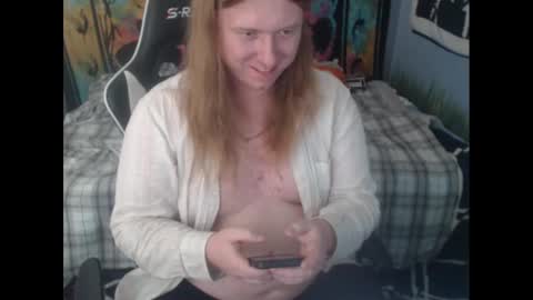 Snapshot of burningflute chatting on 20, 12, 2024 burningflute online show from 20, 12, 2024