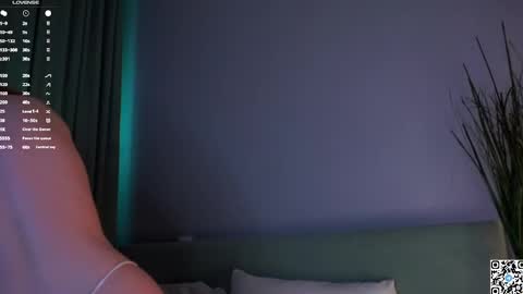 Snapshot of burnletitallburn chatting on 24, 2, 2025 Jessica online show from 24, 2, 2025