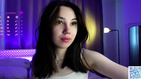 Snapshot of burnletitallburn chatting on 5, 3, 2025 Jessica online show from 5, 3, 2025