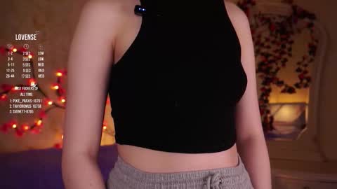 Snapshot of burnletitallburn chatting on 19, 11, 2025 Jessica online show from 19, 11, 2025