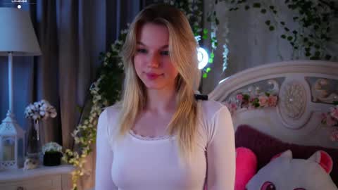 Snapshot of burnletitallburn chatting on 23, 11, 2025 Jessica online show from 23, 11, 2025