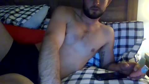 Snapshot of burntbunz chatting on 12, 2, 2025 burntbunz online show from 12, 2, 2025