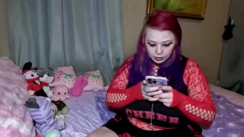 Snapshot of burnthemail chatting on 28, 3, 2026 lilly online show from 28, 3, 2026