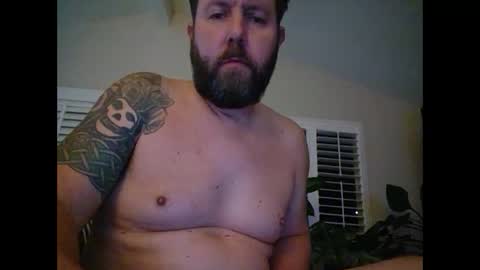 Snapshot of bushlover81 chatting on 15, 9, 2025 bushlover81 online show from 15, 9, 2025