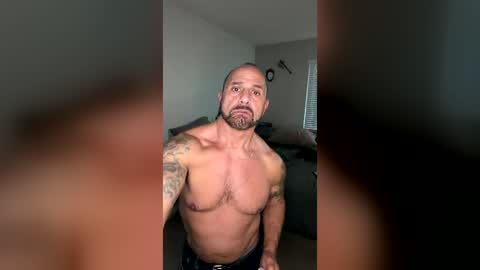 Snapshot of bustedsprockets chatting on 24, 6, 2026 Pocket Daddy cockring gaycouple cockring lovense daddy online show from 24, 6, 2026