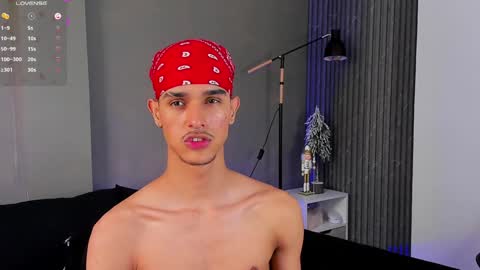Snapshot of busterspinter chatting on 17, 12, 2024 Buster independent model online show from 17, 12, 2024