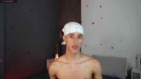 Snapshot of busterspinter chatting on 27, 2, 2025 Buster independent model online show from 27, 2, 2025