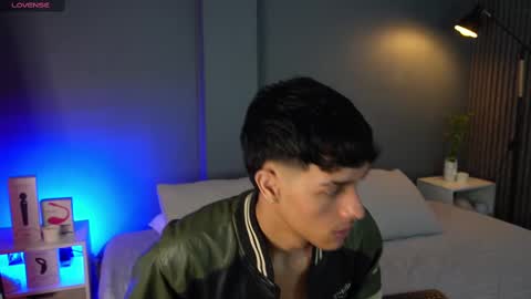 Snapshot of busterspinter chatting on 1, 3, 2025 Buster independent model online show from 1, 3, 2025