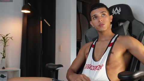 Snapshot of busterspinter chatting on 21, 4, 2026 Buster independent model online show from 21, 4, 2026