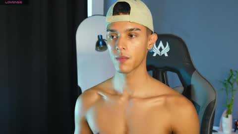 Snapshot of busterspinter chatting on 28, 5, 2026 Buster independent model online show from 28, 5, 2026