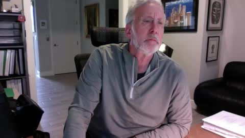 Snapshot of bustinout99 chatting on 1, 2, 2025 afternoon wood online show from 1, 2, 2025