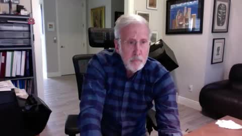 Snapshot of bustinout99 chatting on 30, 10, 2025 afternoon wood online show from 30, 10, 2025