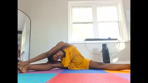 Goddess online show from 27, 9, 2025