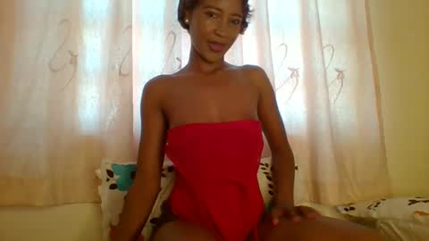 Snapshot of buttter_cup chatting on 1, 10, 2025 Claudia online show from 1, 10, 2025