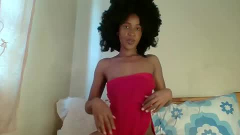 Snapshot of buttter_cup chatting on 13, 10, 2025 Claudia online show from 13, 10, 2025