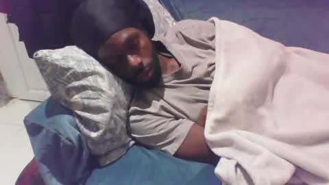 Snapshot of buzsy chatting on 8, 12, 2024 Buzsy online show from 8, 12, 2024