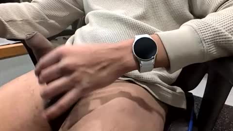 Snapshot of bwhatb chatting on 1, 12, 2025 bwhatb online show from 1, 12, 2025