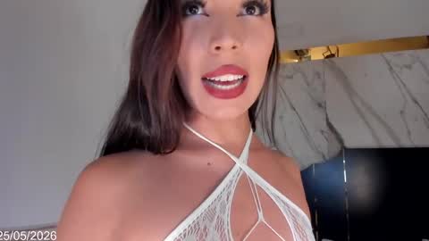 Snapshot of bylie_hills chatting on 25, 5, 2026 bylie_hills online show from 25, 5, 2026