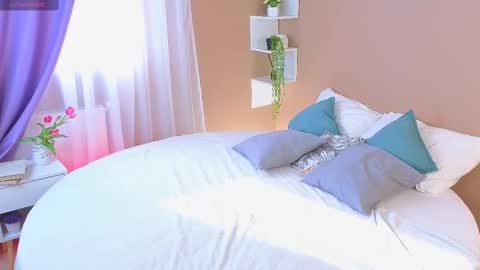 Kira online show from 12, 2, 2025