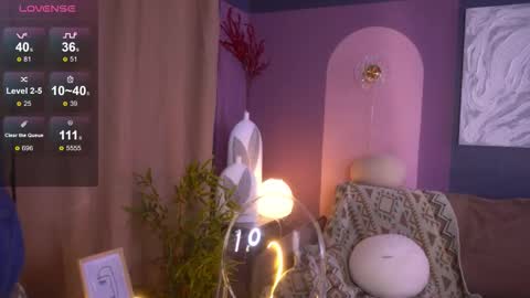 Kira online show from 9, 10, 2025