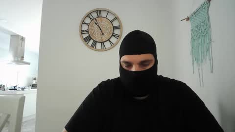 Snapshot of c66752837 chatting on 5, 5, 2026 clark kent online show from 5, 5, 2026