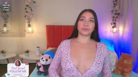 Snapshot of caandace chatting on 11, 4, 2026 Candace online show from 11, 4, 2026
