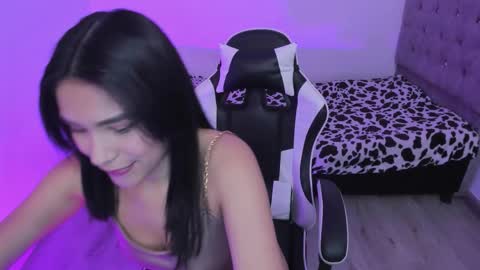 caelisse_cb online show from 2, 12, 2025