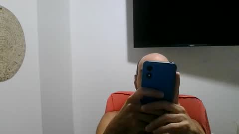 Snapshot of caibra87 chatting on 19, 2, 2026 Will caibra find a sugar daddy or sugar mommy online show from 19, 2, 2026