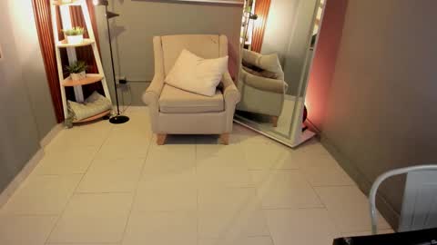 I am Katherine  online show from 21, 3, 2026