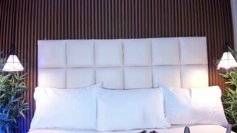 CailynBrown online show from 12, 11, 2025