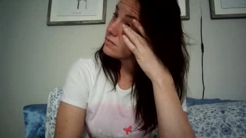 Snapshot of caitie__citrine chatting on 12, 10, 2025 Caitie Citrine online show from 12, 10, 2025